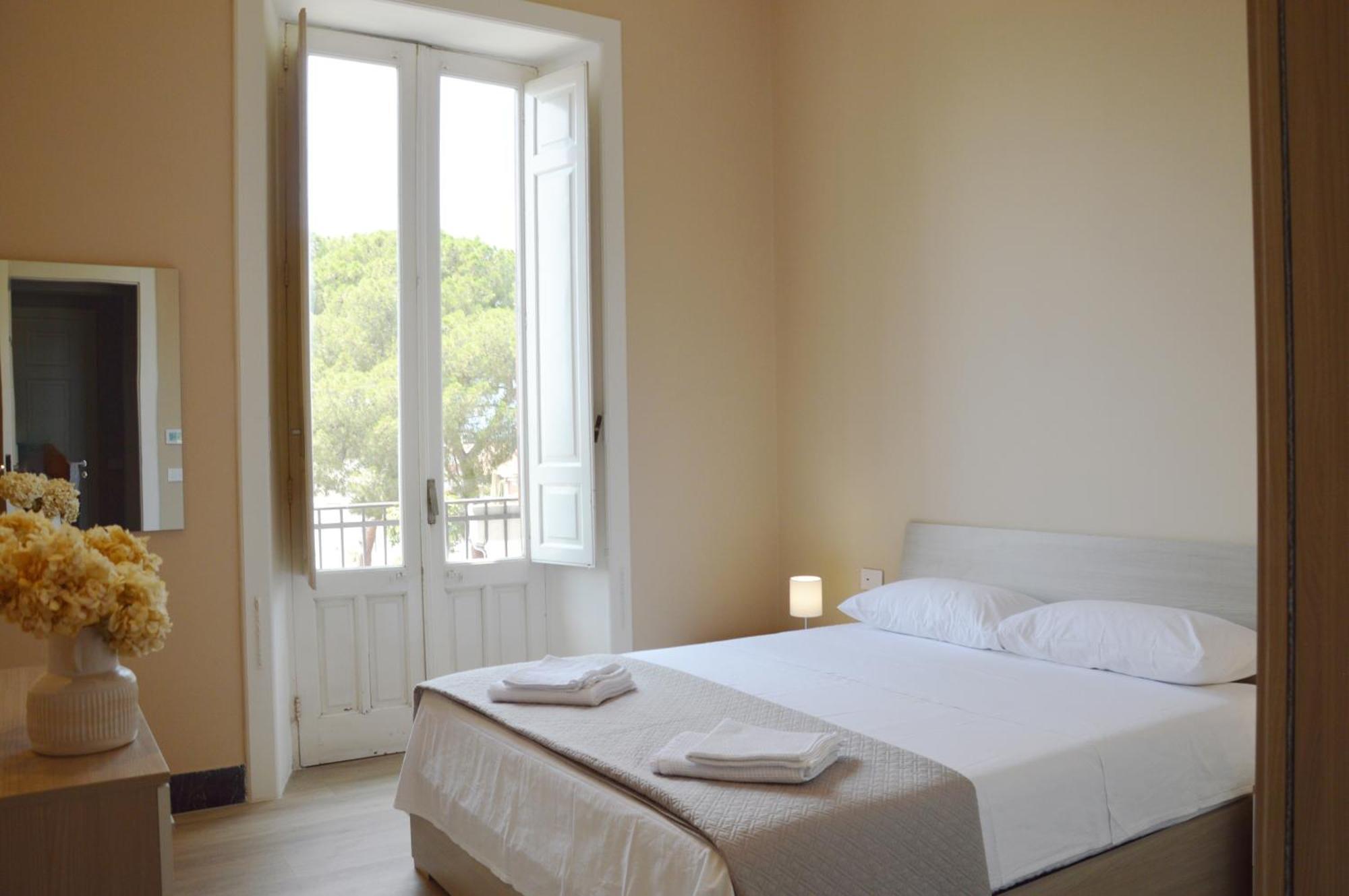 Via Roma Apartment Reggio Calabria Exterior photo